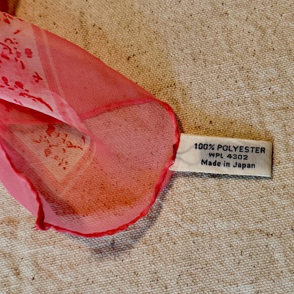 Vintage Vera Neumann Scarf - Picture 2 of 3